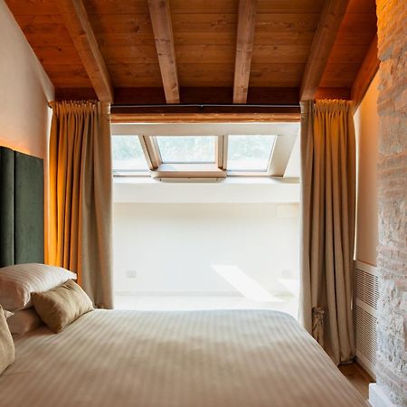 Pavillon Suite & Apartments Peschiera del Garda Esterno foto