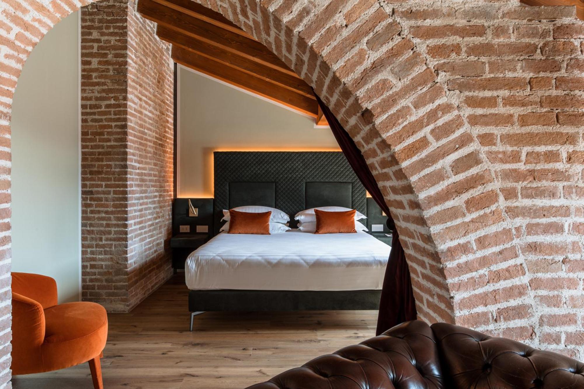Pavillon Suite & Apartments Peschiera del Garda Esterno foto