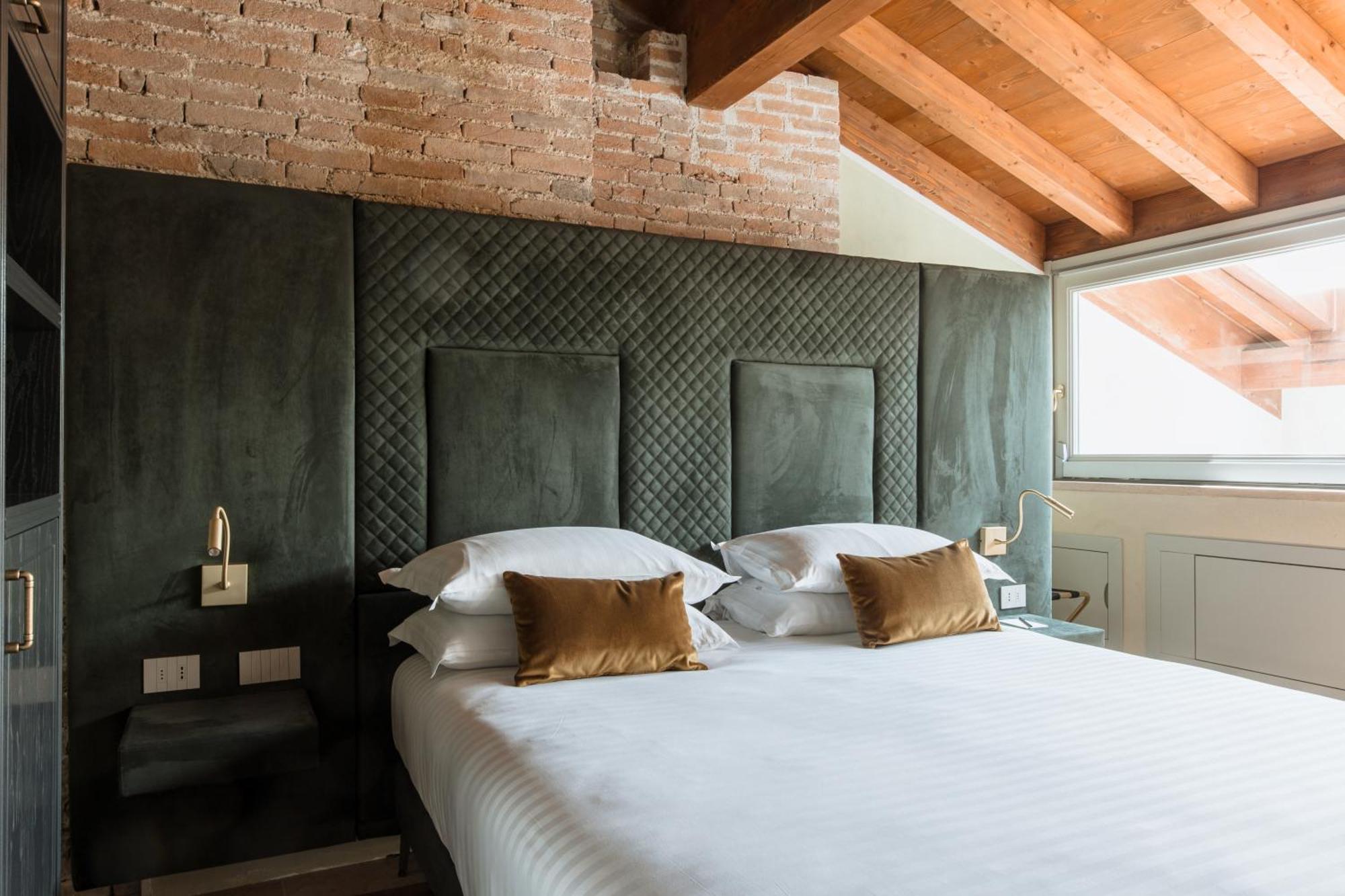 Pavillon Suite & Apartments Peschiera del Garda Esterno foto