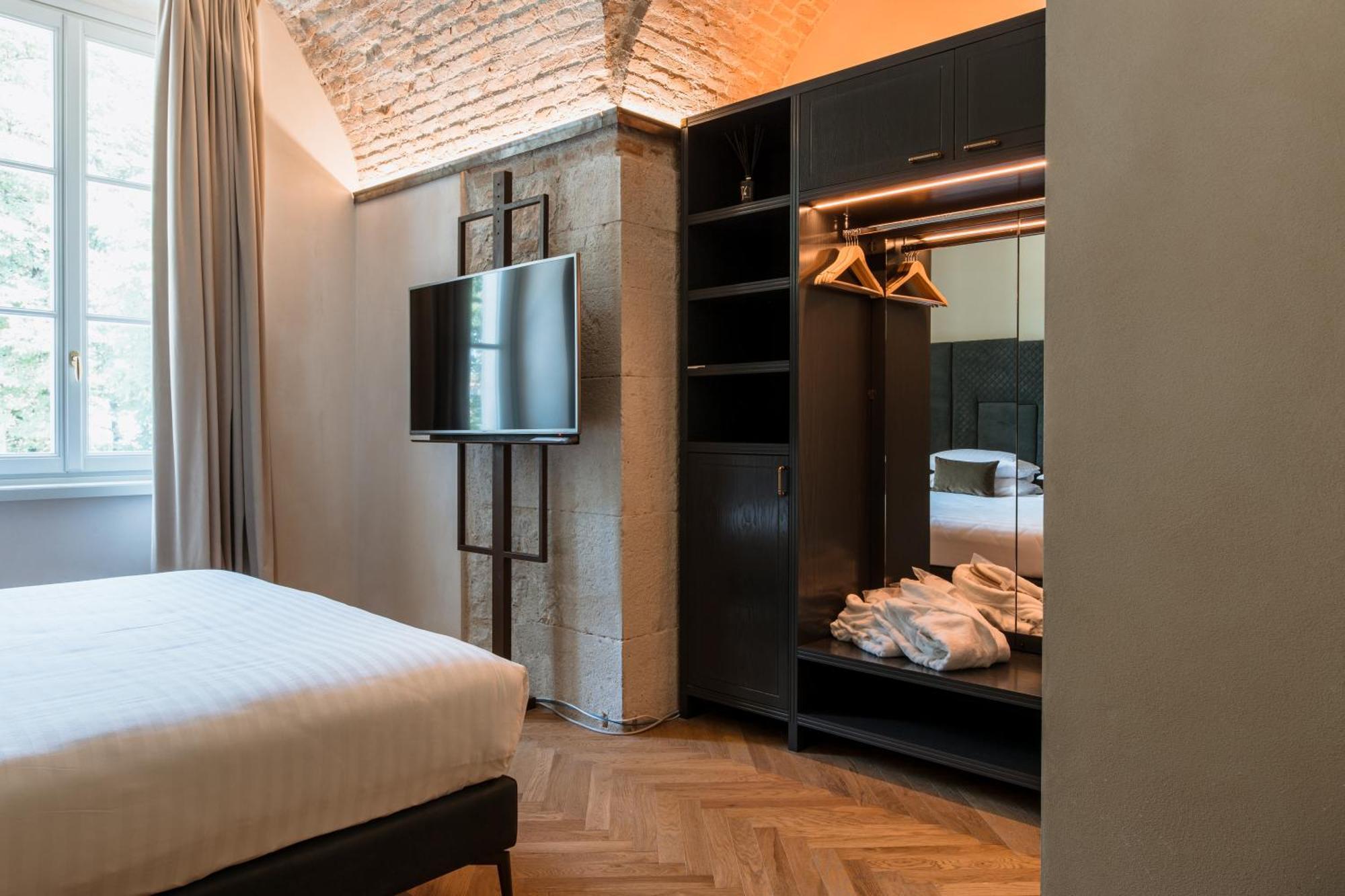 Pavillon Suite & Apartments Peschiera del Garda Esterno foto