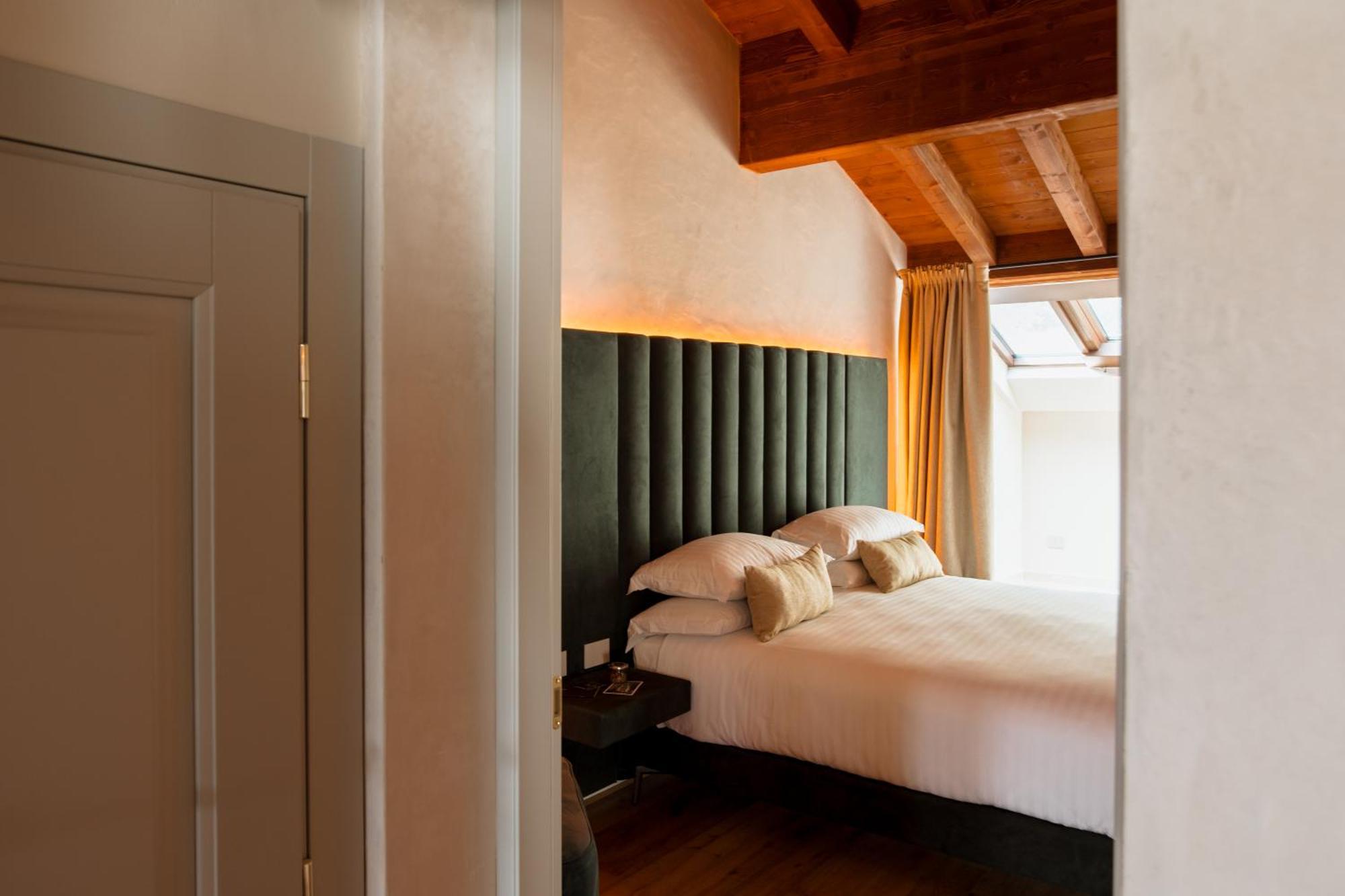 Pavillon Suite & Apartments Peschiera del Garda Esterno foto