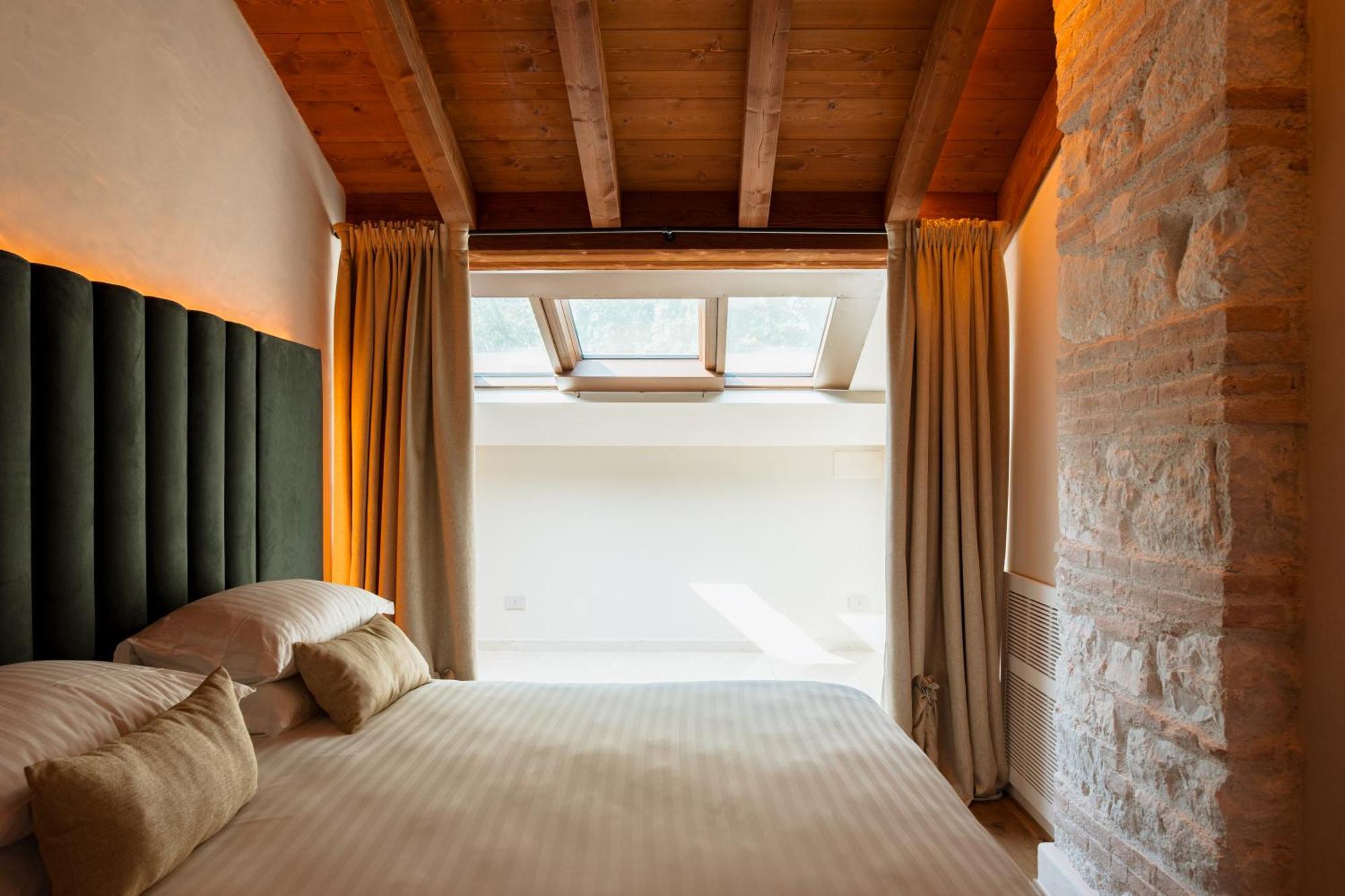 Pavillon Suite & Apartments Peschiera del Garda Esterno foto